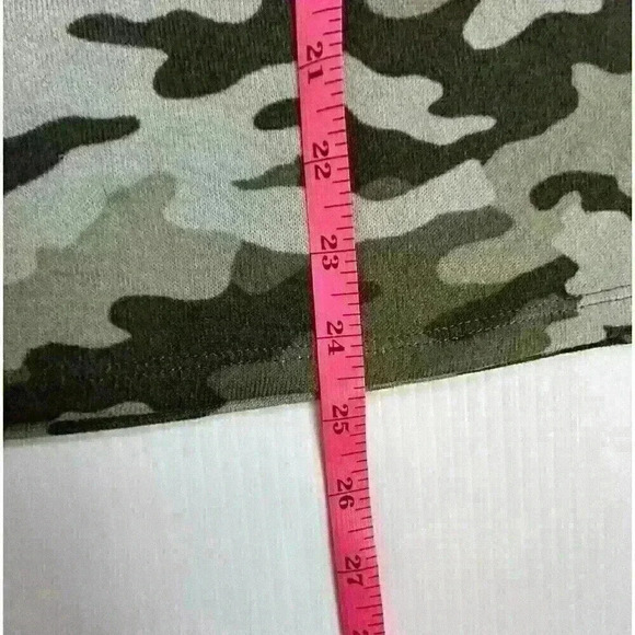 Lucky Brand Womens XXL Green Camo Soft Tank Top Poly/Spandex Stretch Lightweight - Picture 3 of 7